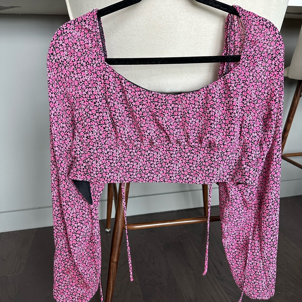 Flower crop top